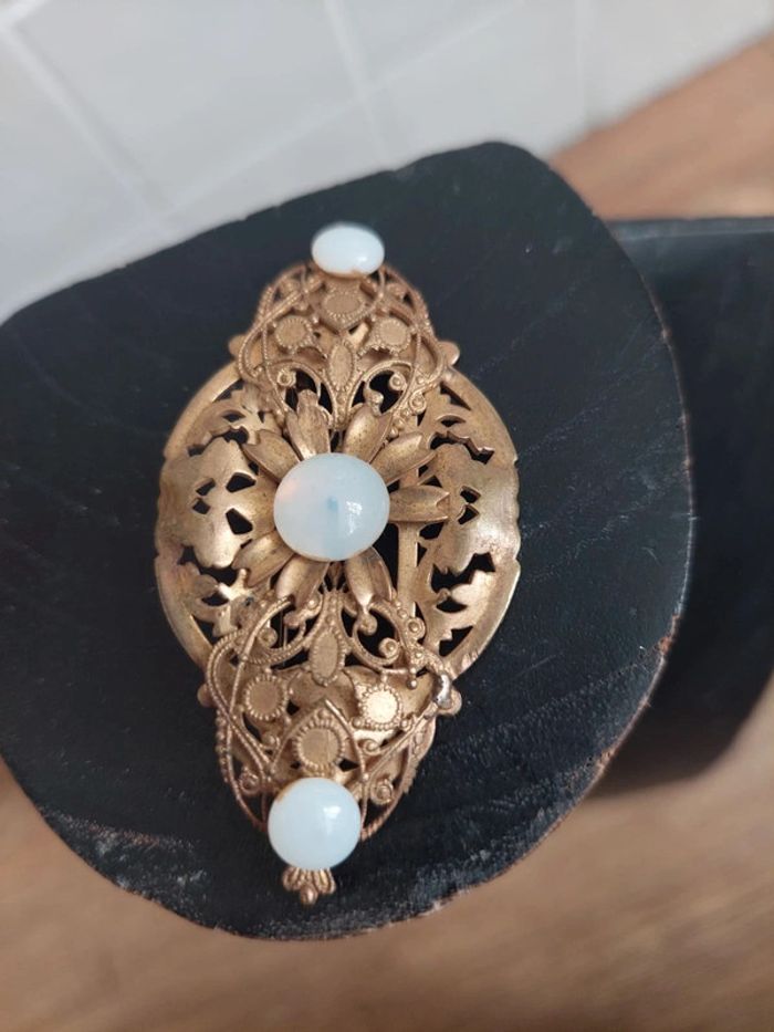 Jolie broche fantaisie art deco vintage - photo numéro 2