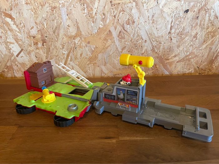 Idée cadeau 🎁 Figurine Marcus Rescue Ensemble de Jeu Transformable 2 en 1 en hélicoptère - photo numéro 2