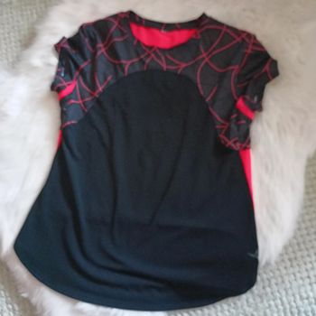 T-shirt sport 10/12 ans