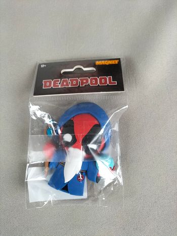 💙 Magnet 3D Deadpool en magicien - Marvel - Environ 7 cm - Neuf 💙
