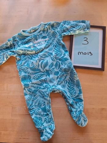 Pyjama pour garçon taille 3mois Marque Gémo très bon état