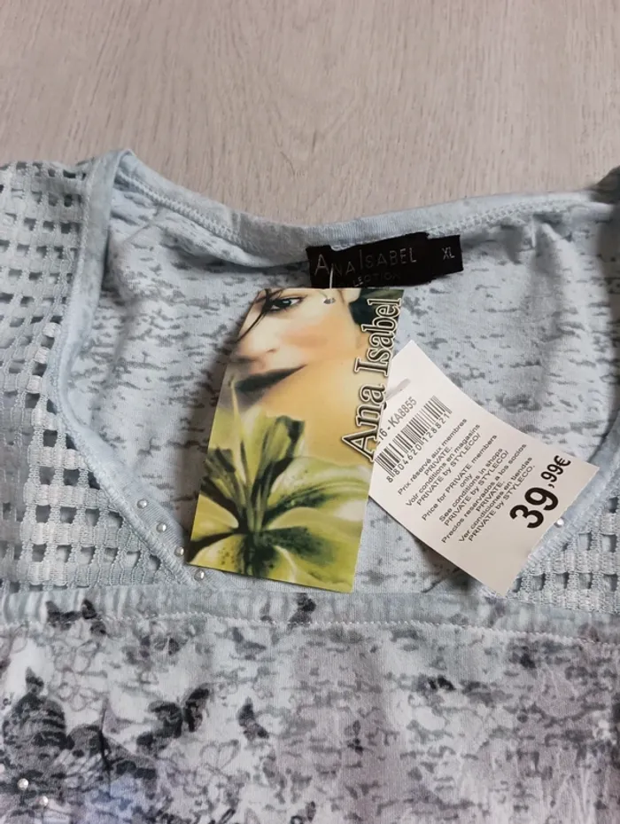 T-shirt Ana Isabel (neuf, bleu clair), XL / 42 / 14 - photo numéro 4