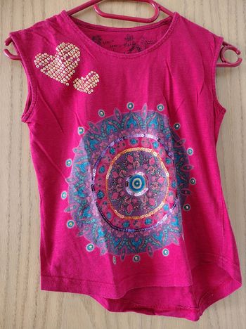T-shirt rouge fille 7-8 ans