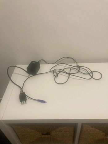 Cavo super Nintendo italiano . Câble super Nintendo italien