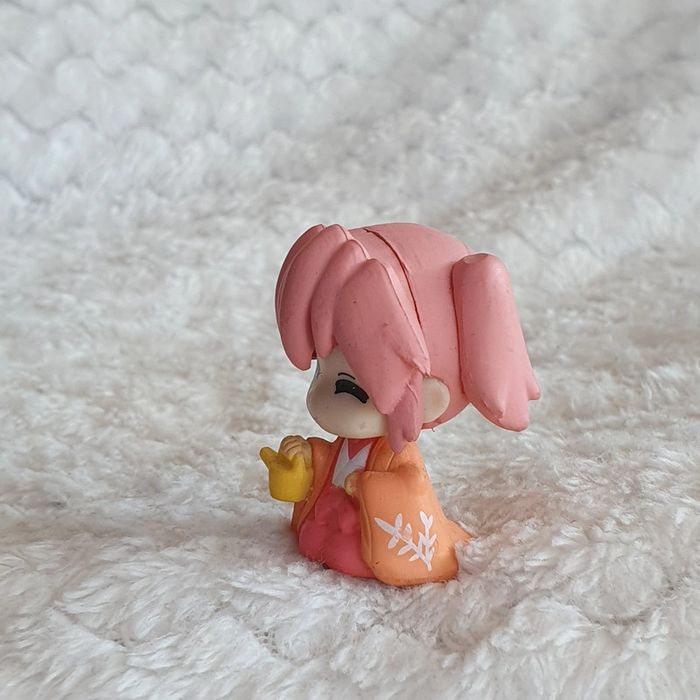Petite figurine Hina gasha gashapon japon - photo numéro 5
