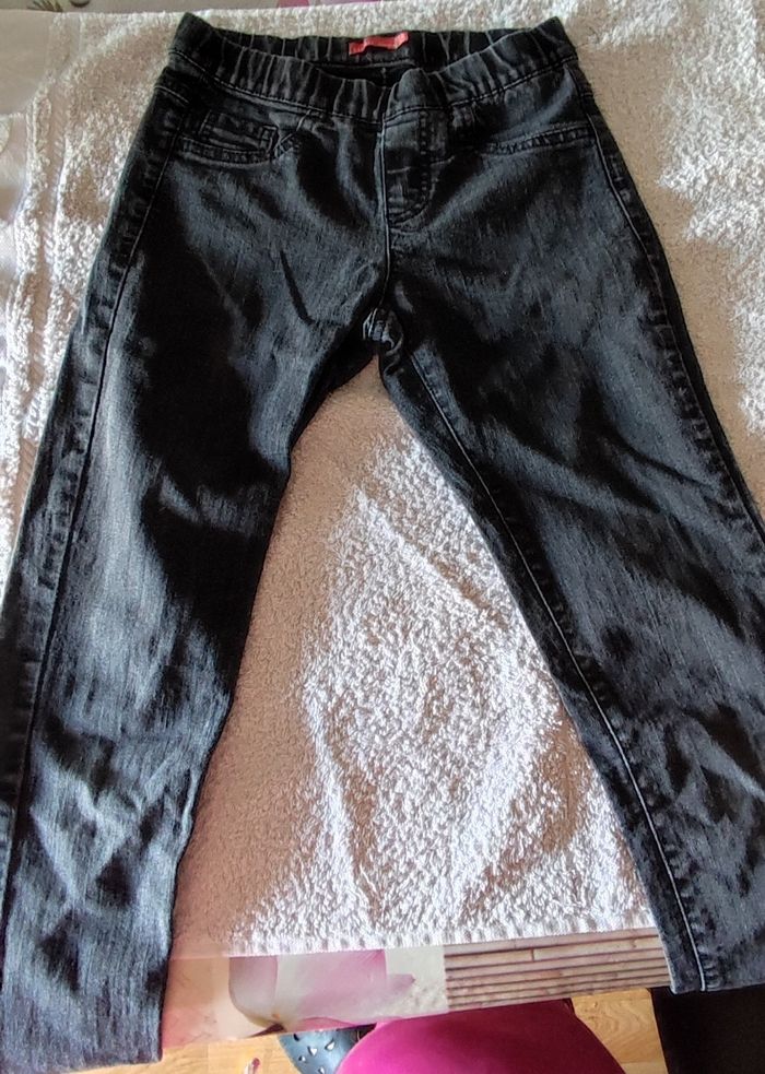 Lot de 3 jeans filles 10 ans - photo numéro 4