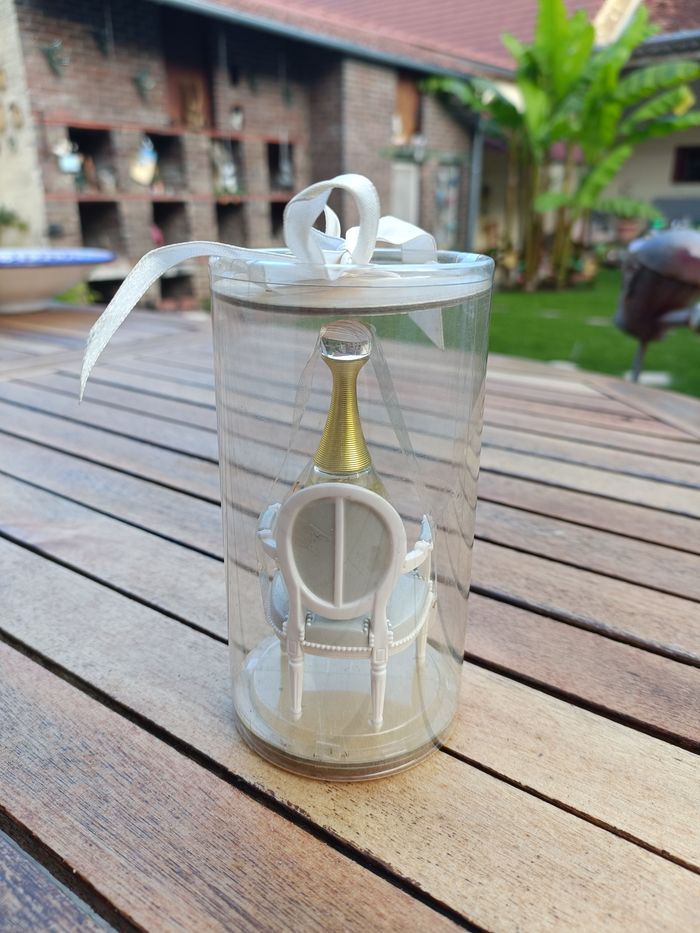 Chaise de couturier Dïör avec sa jolie miniature très rare et unique - photo numéro 2