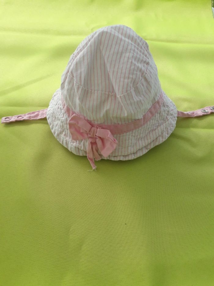 Chapeau soleil bébé filles 38 cms/ 1 mois - photo numéro 2