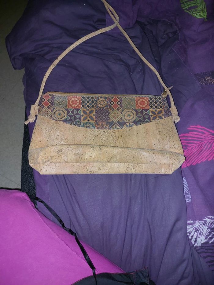 Sac bandoulière en liège neuf