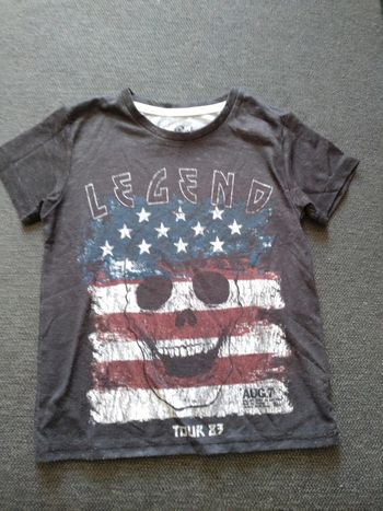 T shirt Primark taille 3/4 ans