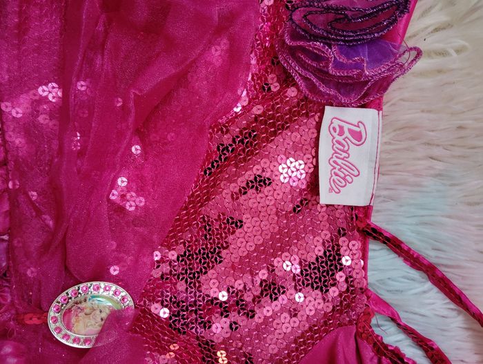 Lot robes déguisement 4/5 ans barbie belle Disney - photo numéro 6