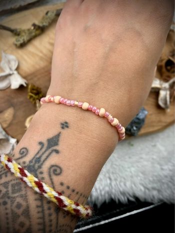 Bracelet en perle de rocaille rose - élastique - ethnique