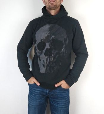 Sweat-shirt à capuche taille S