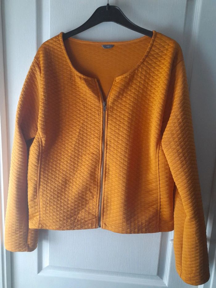 Veste style blouson moutarde 48