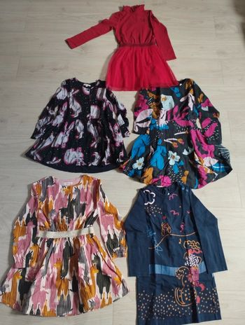 Lot de 5 robes catimini taille 8 ans