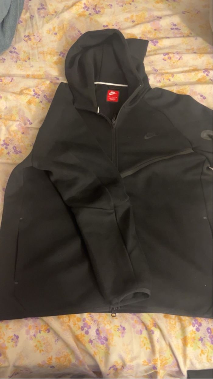 Nike tech - photo numéro 8