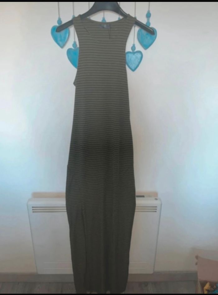 Longue robe échancré