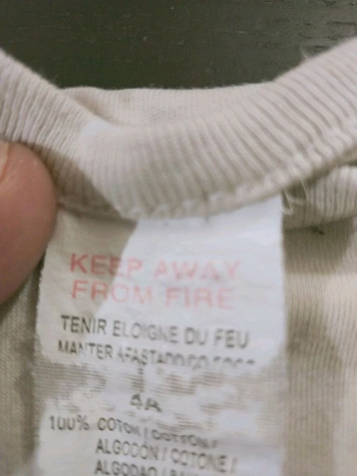 T-shirt manches longues formule 1 vintage 4 ans - photo numéro 2