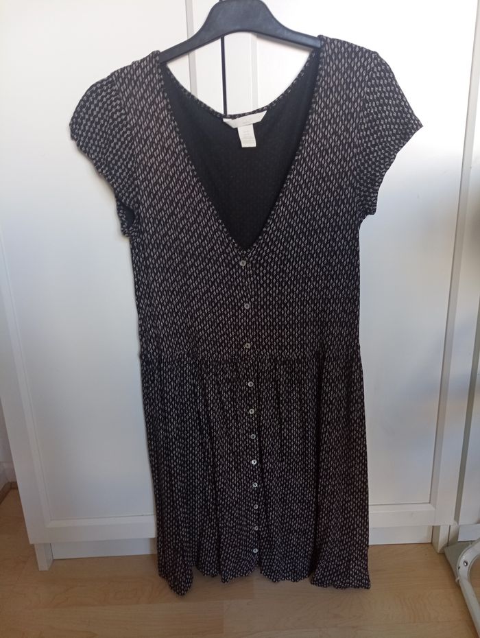 Robe noire H&M taille Xs - photo numéro 2