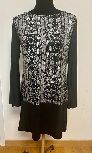 Robe noire et argent