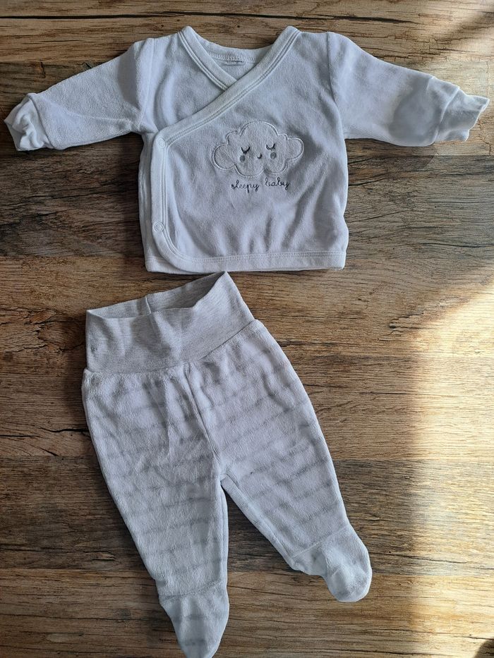 Lot de pyjamas garçon bebe taille naissance et 1 mois - photo numéro 7