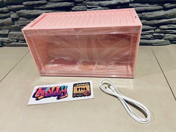 Vitrine lumineuse Pop Mart