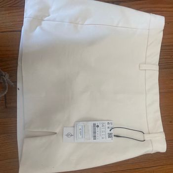 Short beige femme