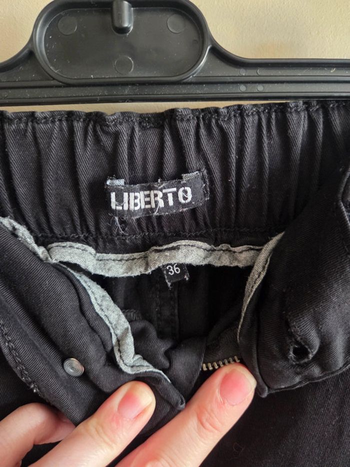 Pantalons forme cargo - photo numéro 9