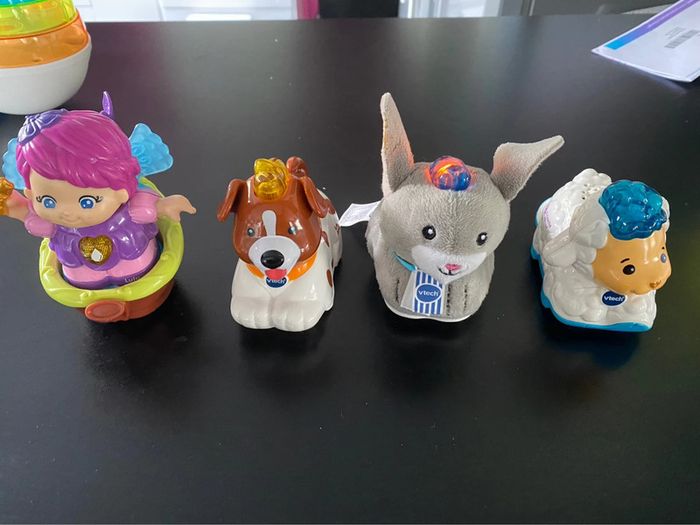 Figurines interactives v tech tut tut animaux