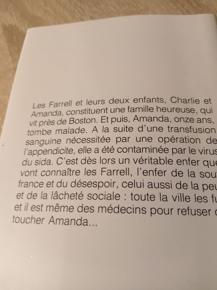 La ville qui avait peur d'une enfant - photo numéro 2