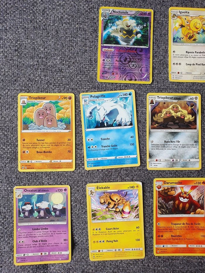 Lot de 9 cartes Pokemon niveau 1 + 1 carte niveau 2 - photo numéro 2