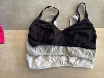 3 brassières d’allaitement