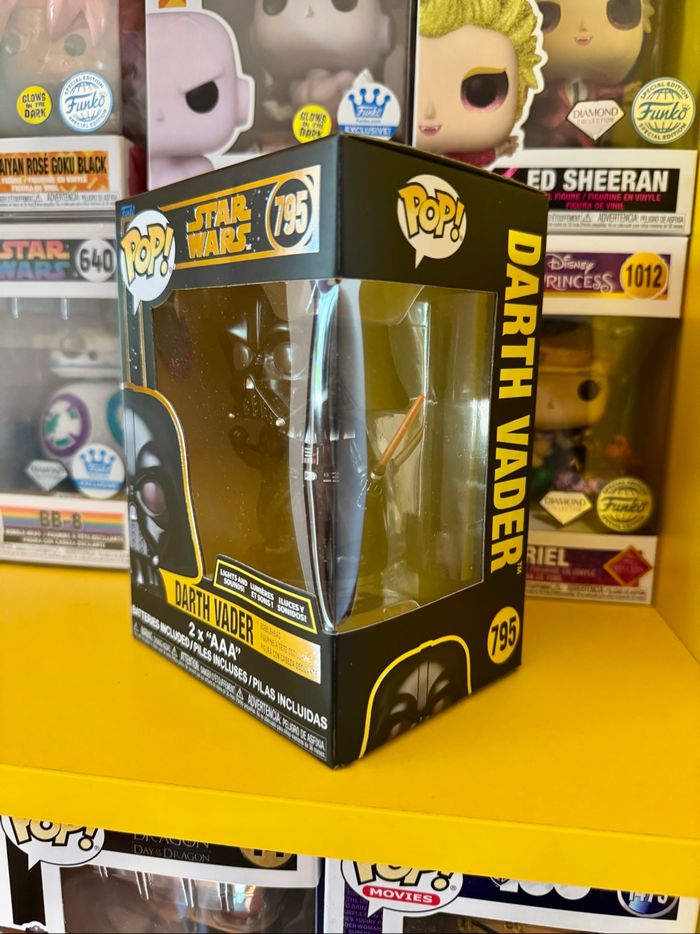 Funko Pop! 795 - Star Wars - Darth Vader - Lights And Sounds - photo numéro 2