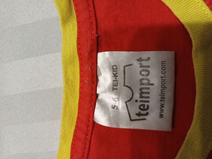 5 tee shirts garçons Taille 5 ans - photo numéro 10