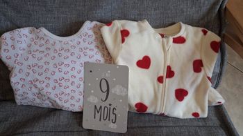 Lot pyjamas 9 mois