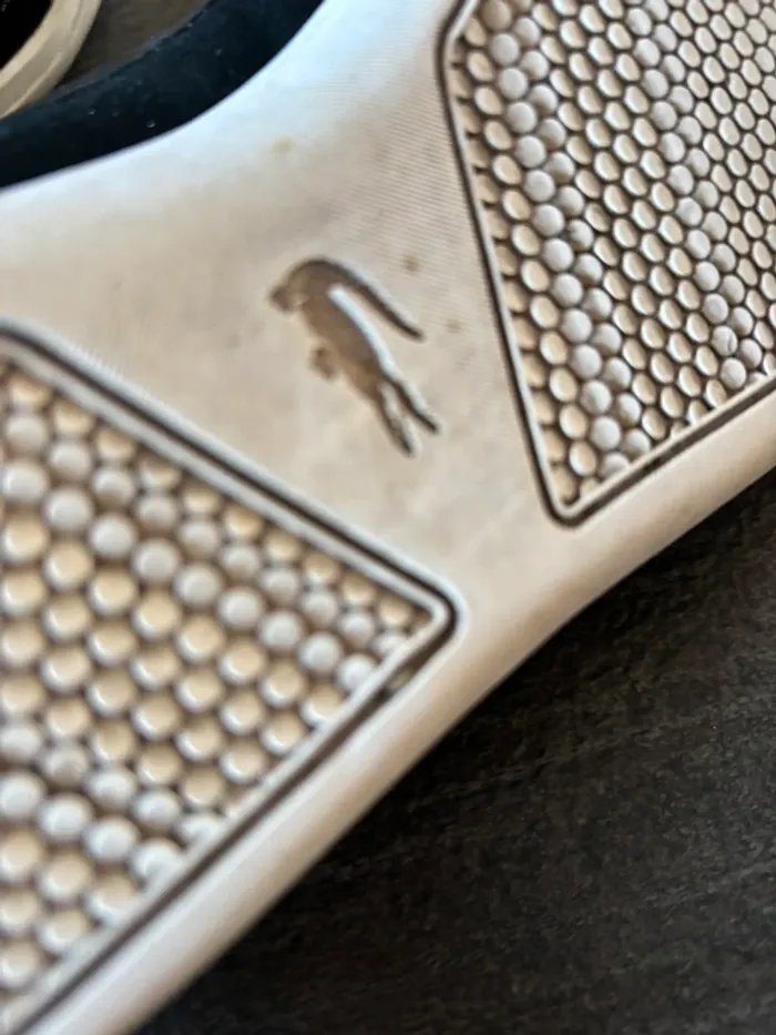 Basket Lacoste femme taille 40 en bon état - photo numéro 8