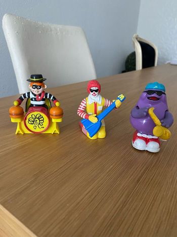  Rock Band  année 2000 McDonalds 