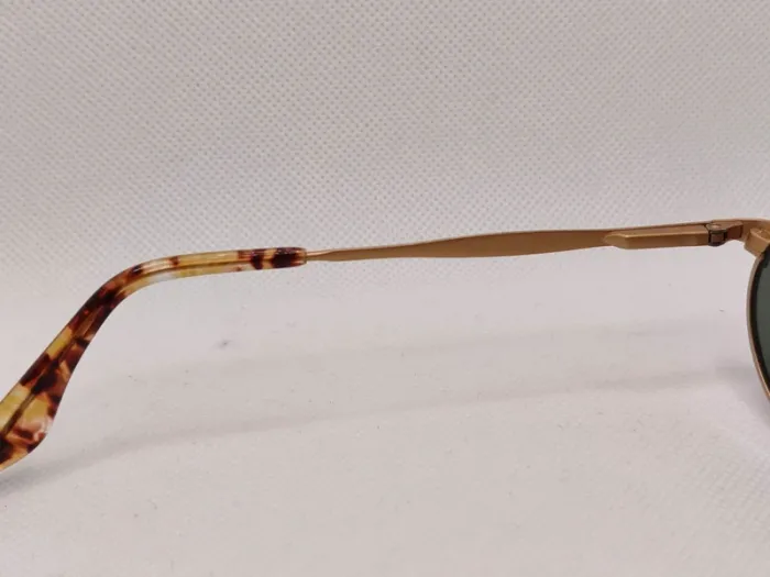 Lunettes de soleil Ray ban Highstreet fabriquées aux USA par Bausch e Lomb - photo numéro 3