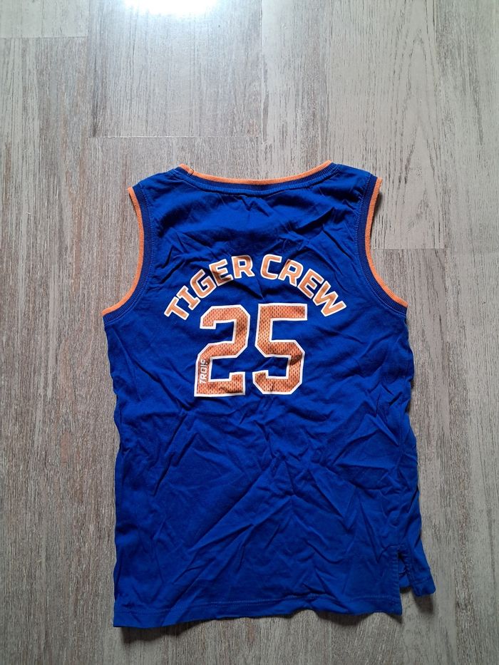 Débardeur 8 ans trois 25 - photo numéro 2