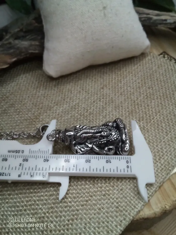 Collier pendentif Ganesh argenté et pierre naturelle de labradorite - photo numéro 3