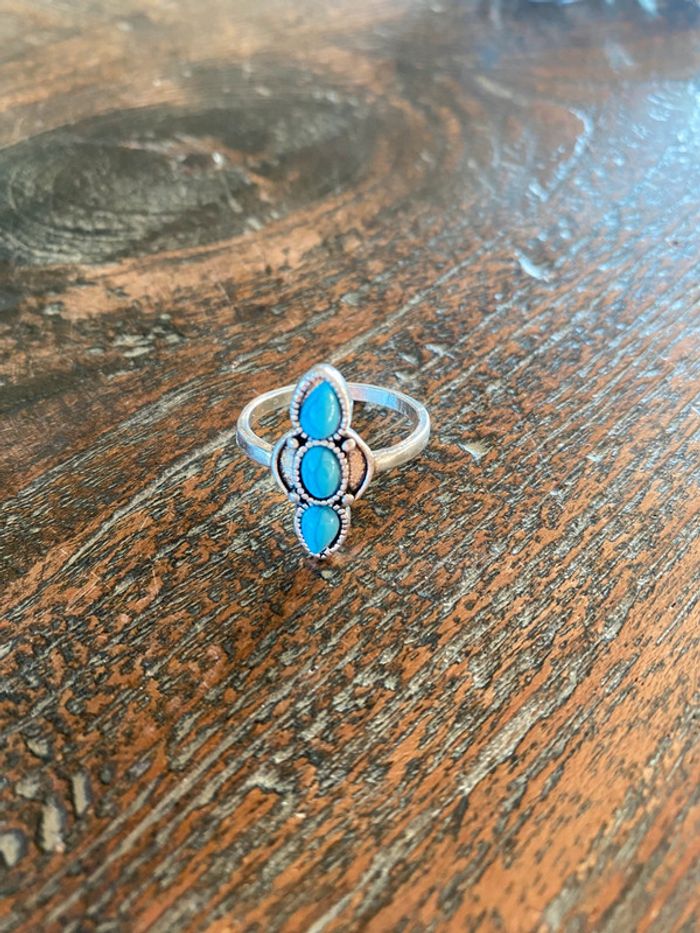 Magnifique bague argentée, avec turquoise, taille 60 - photo numéro 6