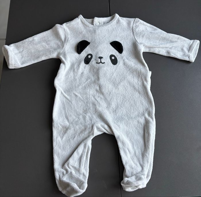 Pyjama panda