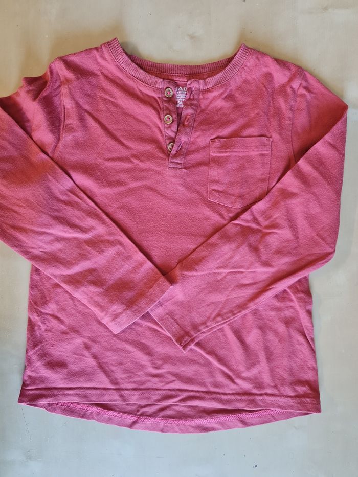 Lot haut 5ans - photo numéro 7