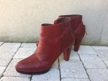 Bottines talons hauts Cuir