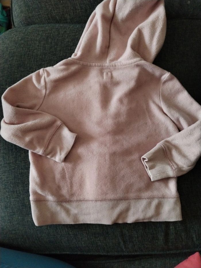 Gilet a capuche - photo numéro 3