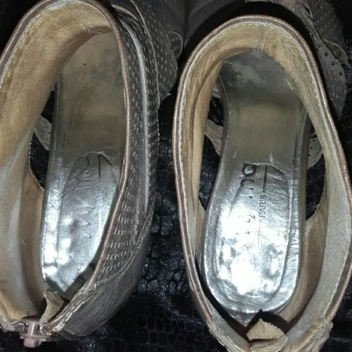 Bottines d'été ouvertes en cuir petit talon 39 - photo numéro 3