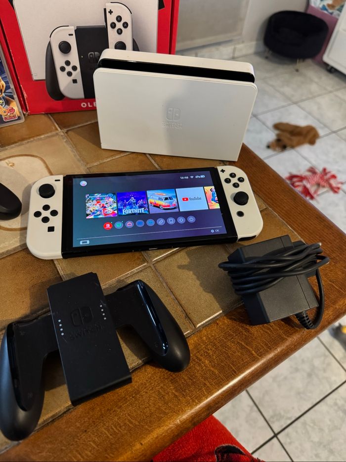 Nintendo switch oled - photo numéro 4