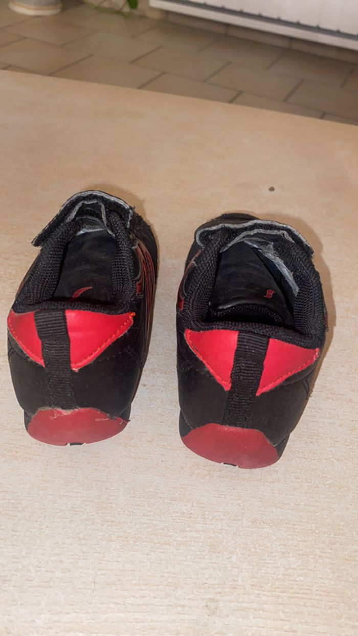 Basket Taille 24 - photo numéro 2