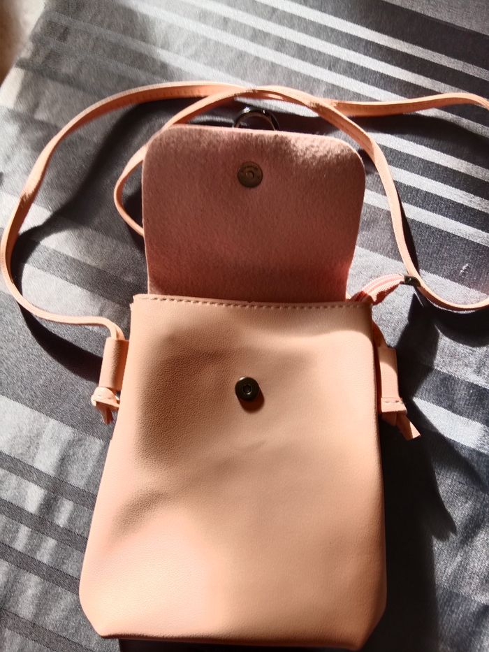 Sacoche rose - photo numéro 3