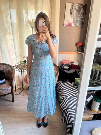 Magnifique robe longue col Claudine old money fleurie